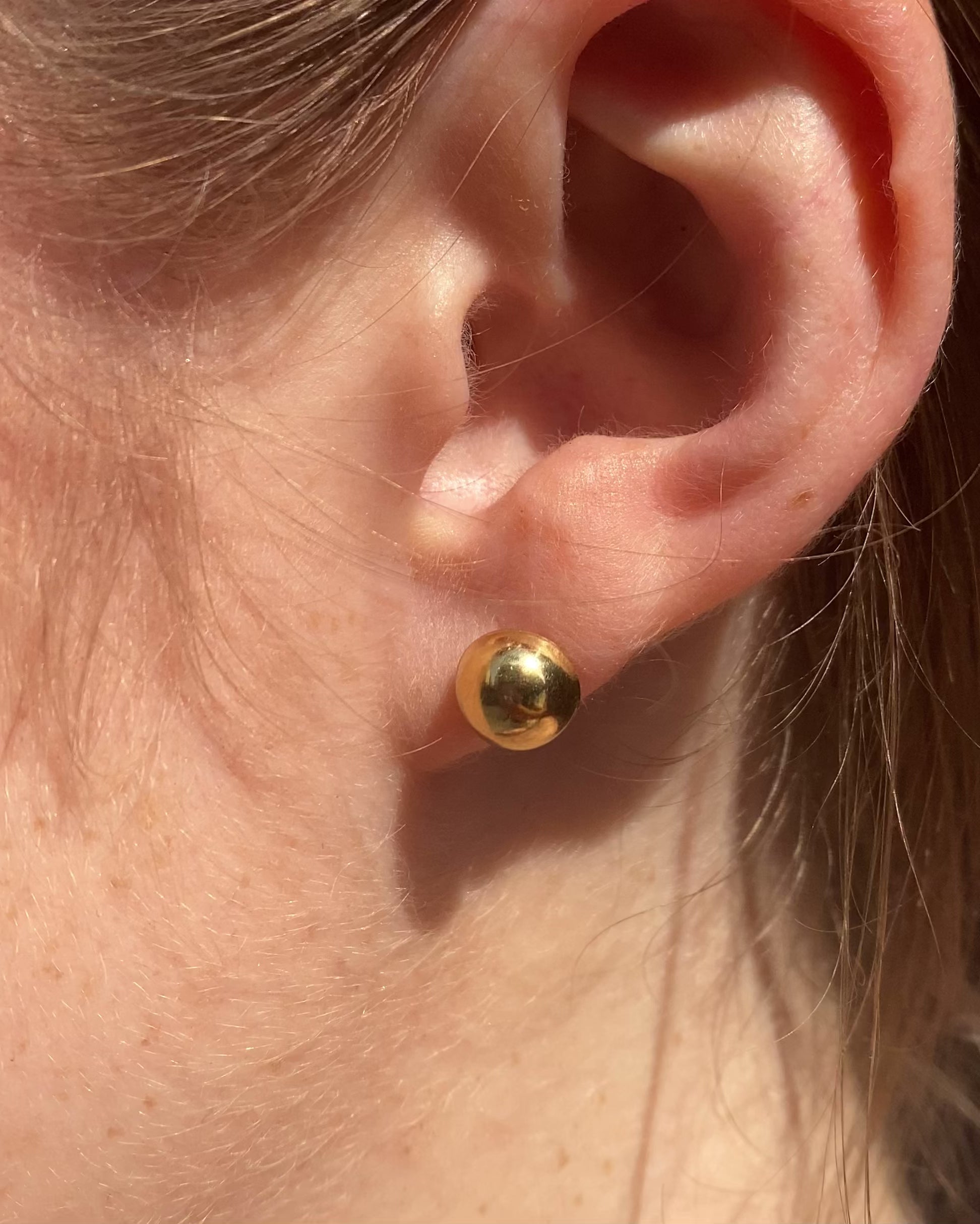 Puces or jaune 18 carats "Aubépine"