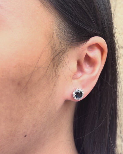 Pendientes de botón Margarita con zafiros 2.20 quilates y 24 diamantes 0.72 quilate "Cecilia"