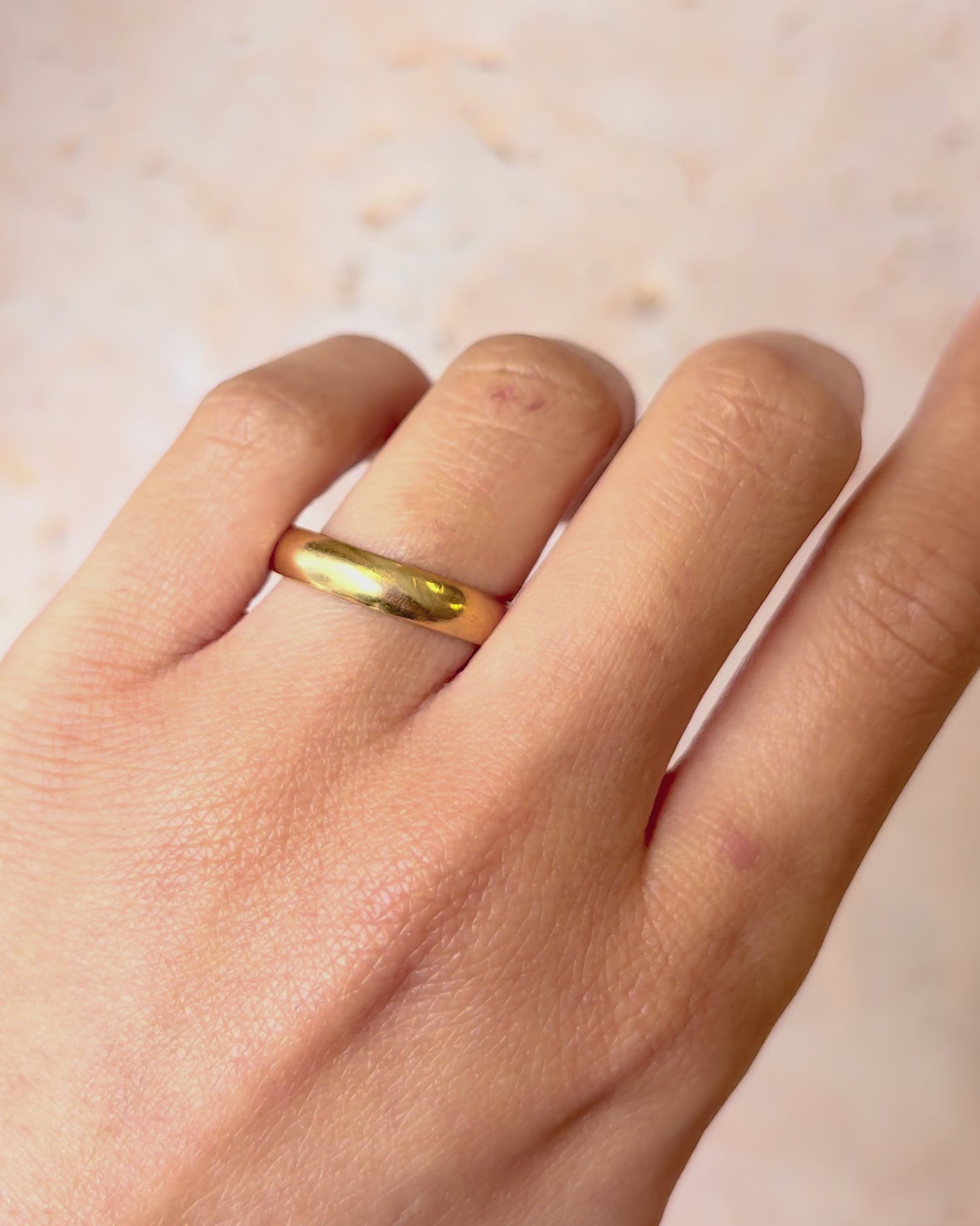 Alliance Or Jaune 18 carats 4.3 mm "Claudine"