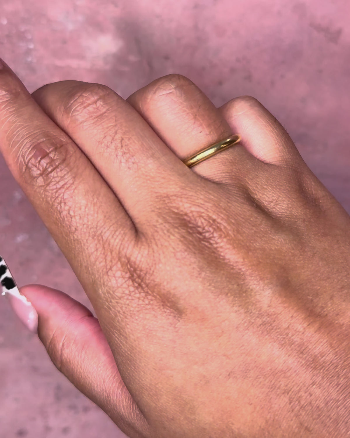 “Léa” Diamond Solitaire Band Ring in Gold 4g