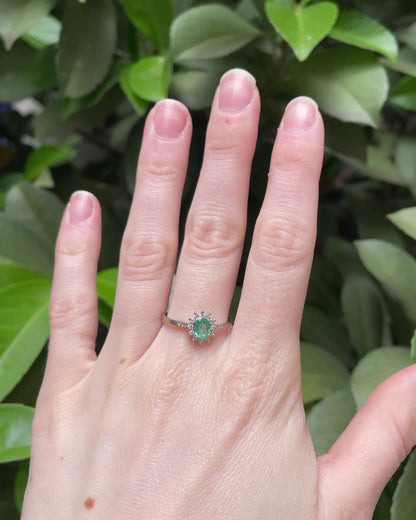 Bague Marguerite Emeraude 0.35 carat &amp; Diamants &quot; Palmira&quot;