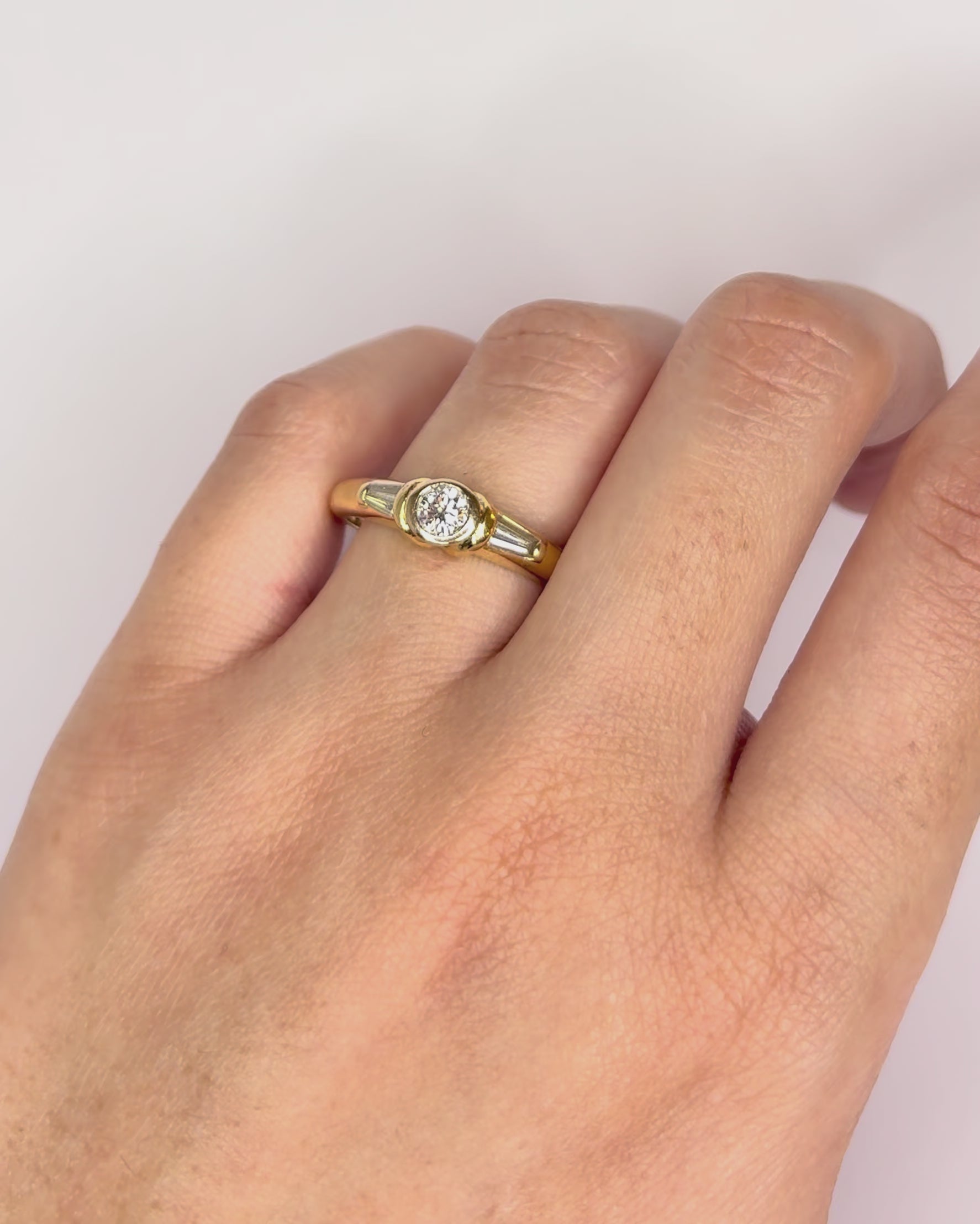 Trilogy Diamond Band Ring 0.55 Carat &amp; Yellow Gold 4.85g "Anouck"