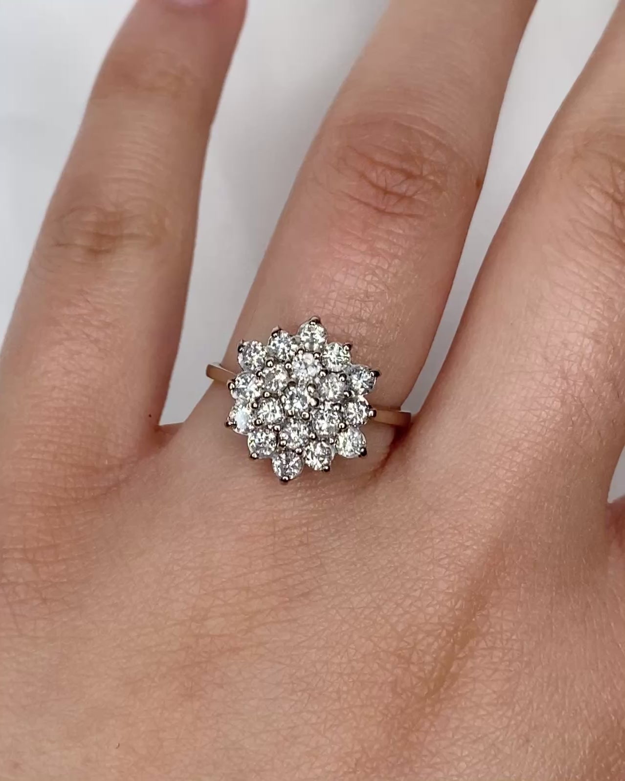 Marguerite Diamond Ring 1.33 Carat "Soraya"