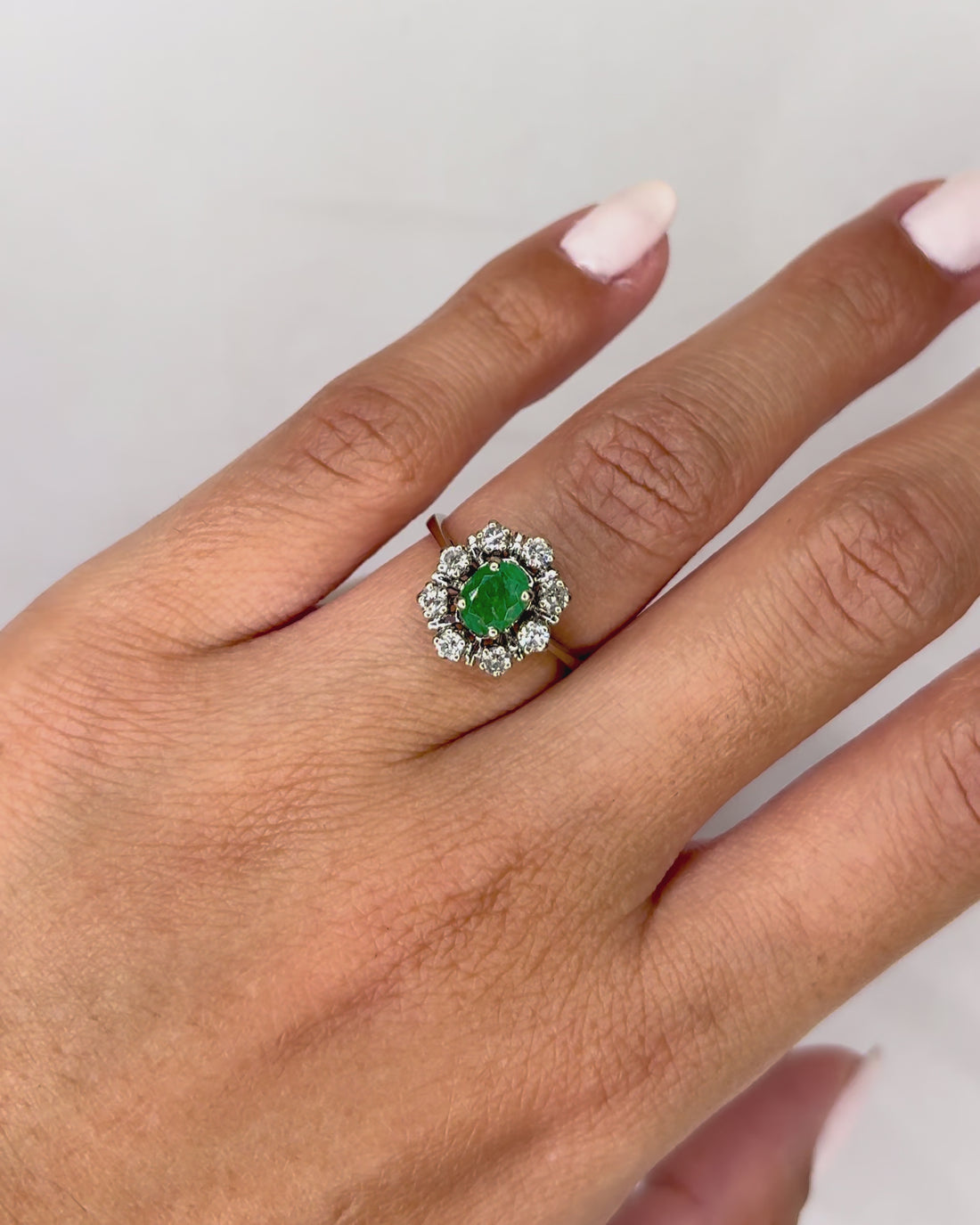 Bague Marguerite Emeraude &amp; Diamants &quot;Lolita&quot;
