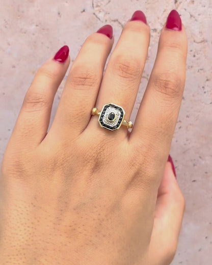 Anillo estilo Art Déco con zafiros de 0,56 quilates y diamantes "Doris"