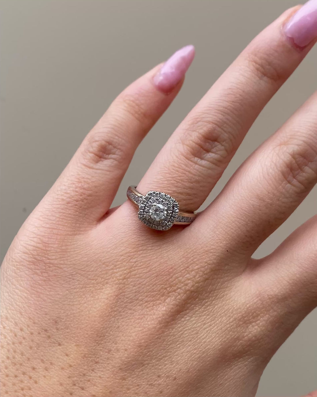 Bague Solitaire Style Art Déco Diamants 0.80 carat &quot;Colombe&quot;