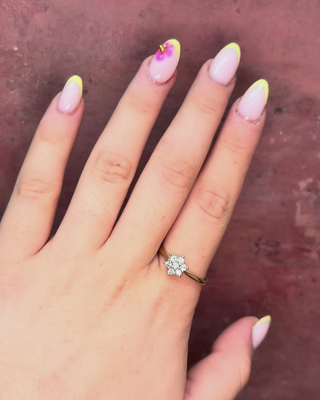 Bague Marguerite Diamants 0.35 carat "Line"