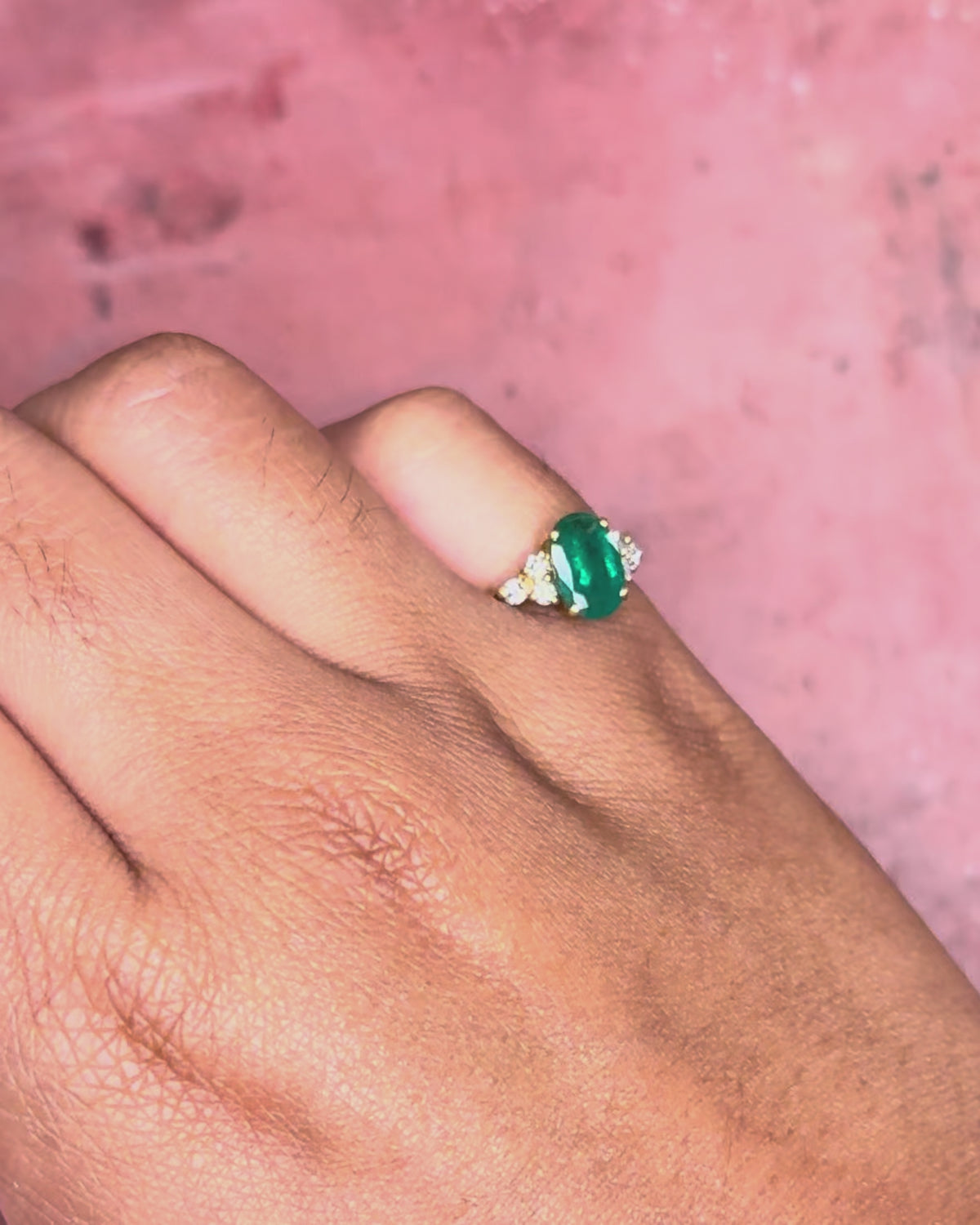 Bague Trilogie Émeraude 1.10 carat &amp; Diamants "Barbara"