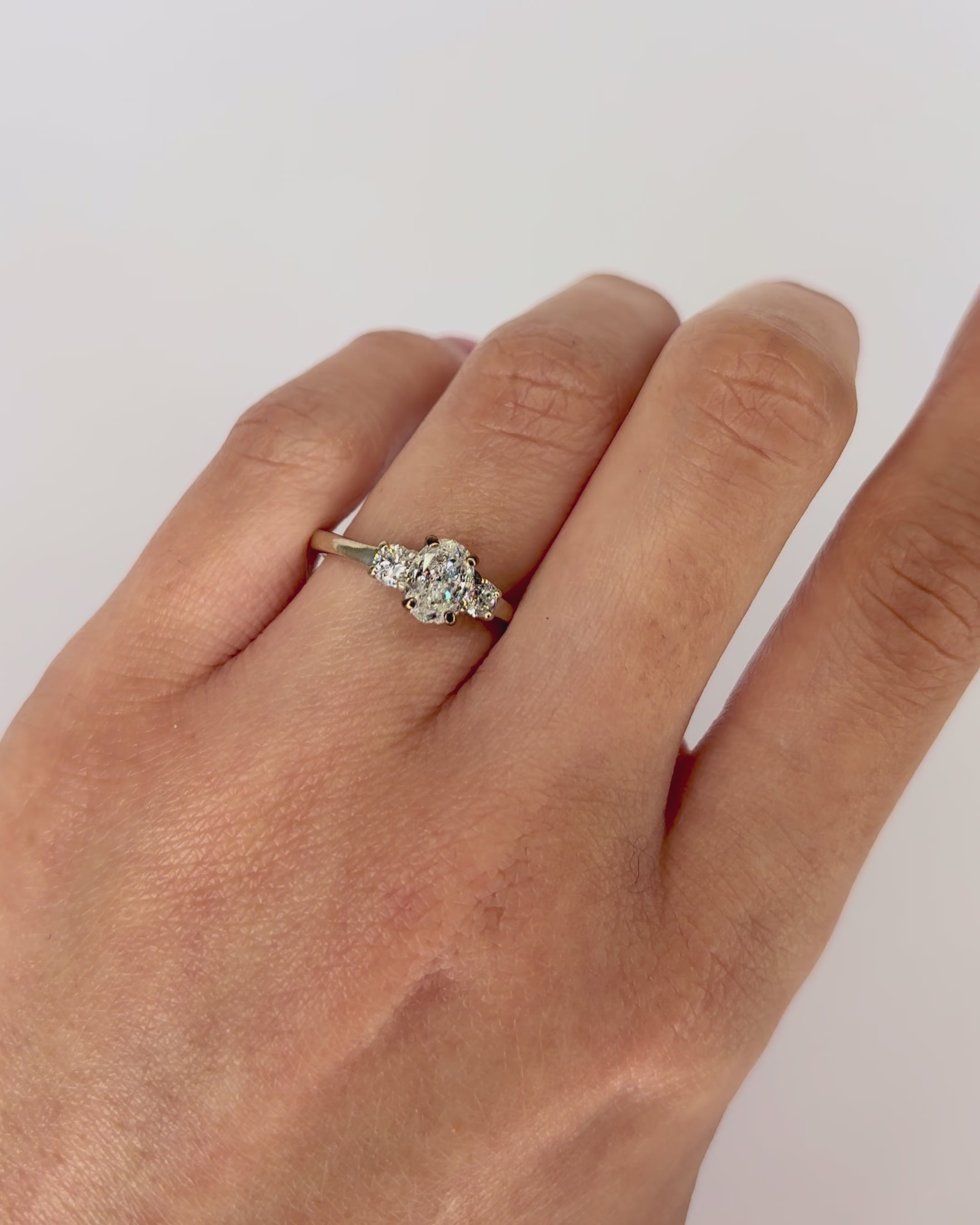 Bague Trilogie Diamants 0.89 carat "Chérine"