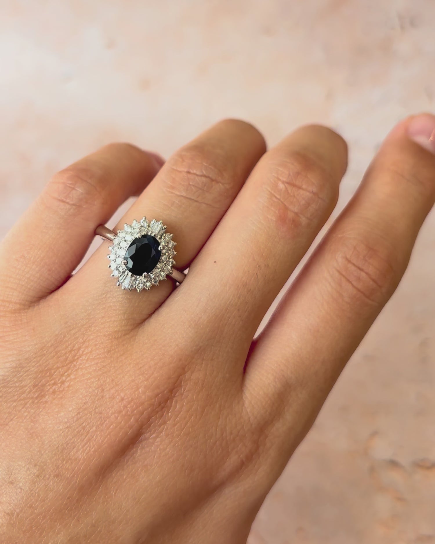 Bague Marguerite Saphir 1.08 carat &amp; Diamants 0.47 carat "Adixia"