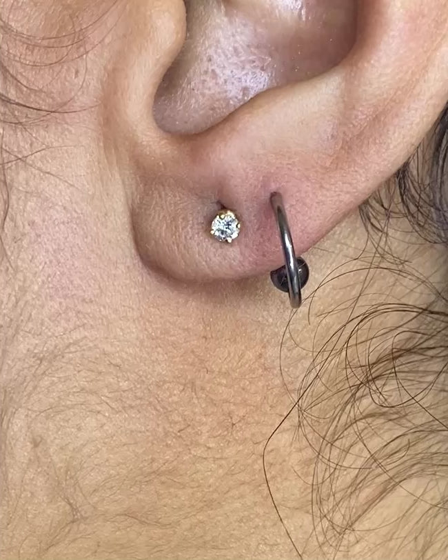 Diamond Stud Earrings 0.20 Carat "Lolita"