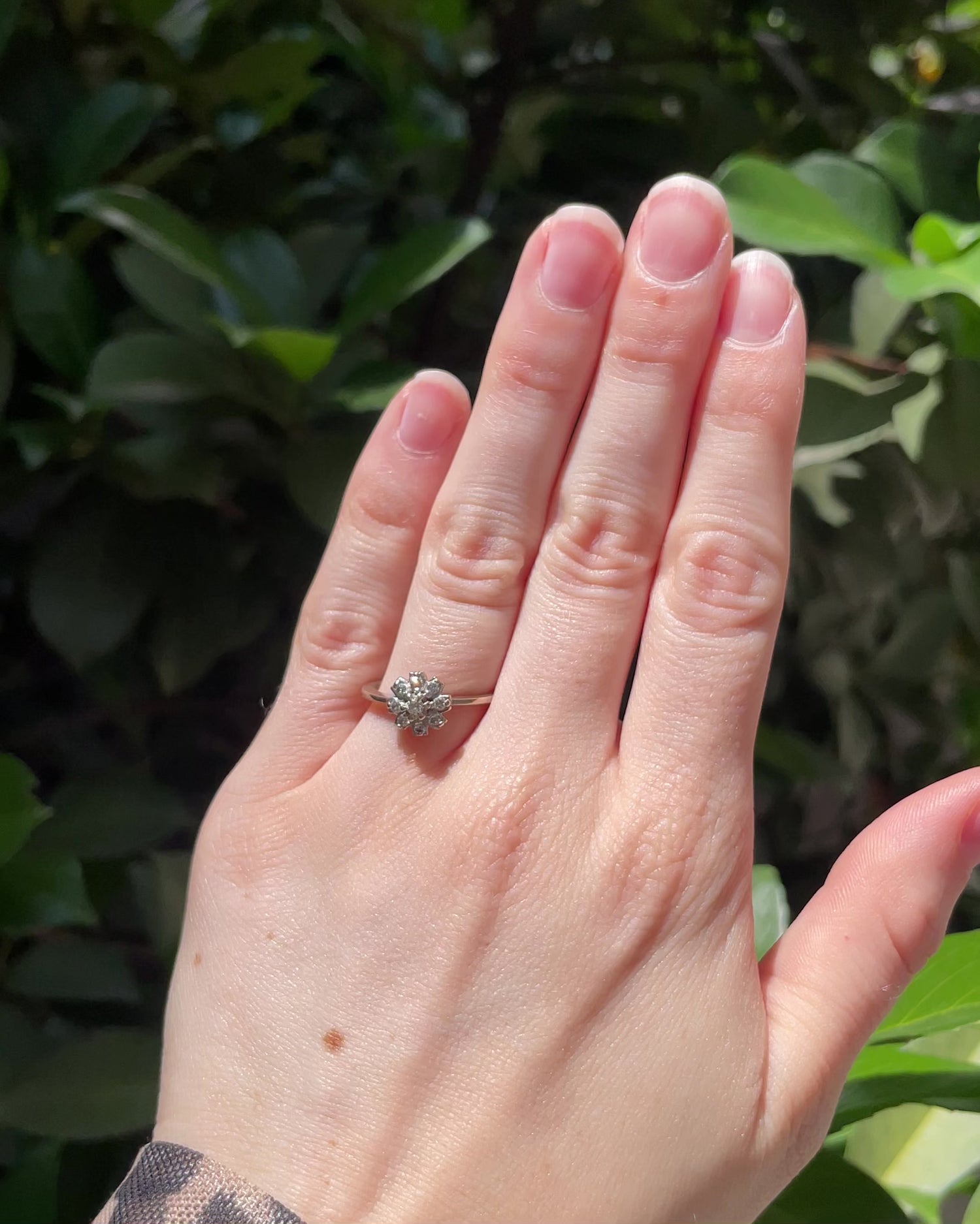 Bague Marguerite Diamants 0.22 carat &quot;Guillemette&quot;