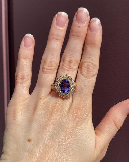 Bague Marguerite Tanzanite 3.80 carats &amp; 54 Diamants 1.78 carat &quot;Zorahé&quot;