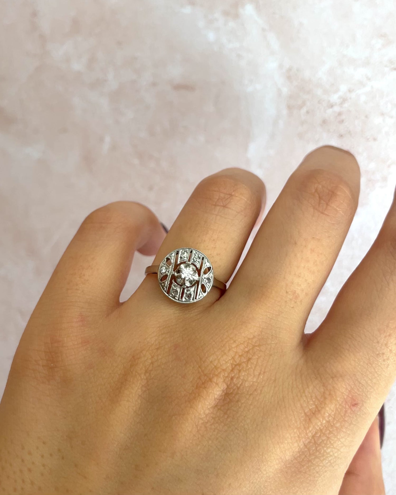 Anillo Art Déco con diamantes "Paula"