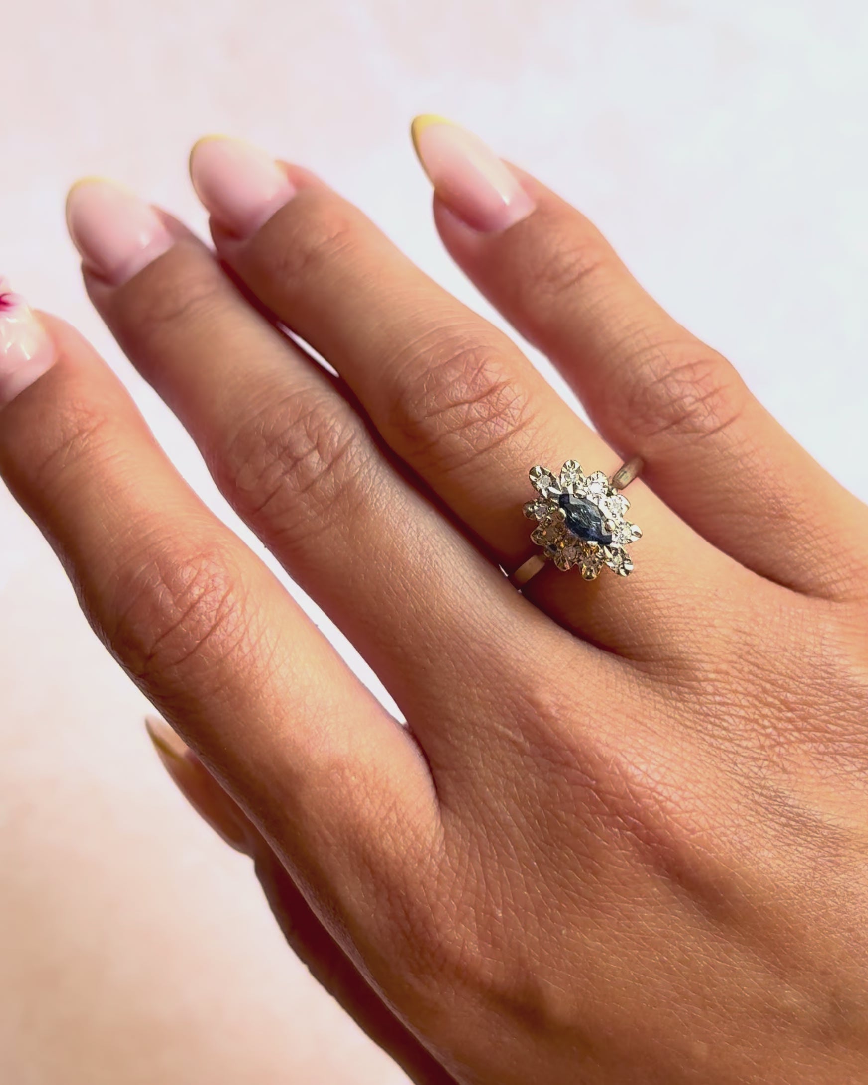 Bague Marquise Saphir &amp; Diamants "Coralie"
