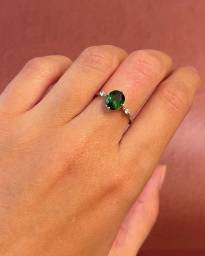 Bague Trilogie Tourmaline Verte 1.79 carat &amp; Diamants "Yolanda"