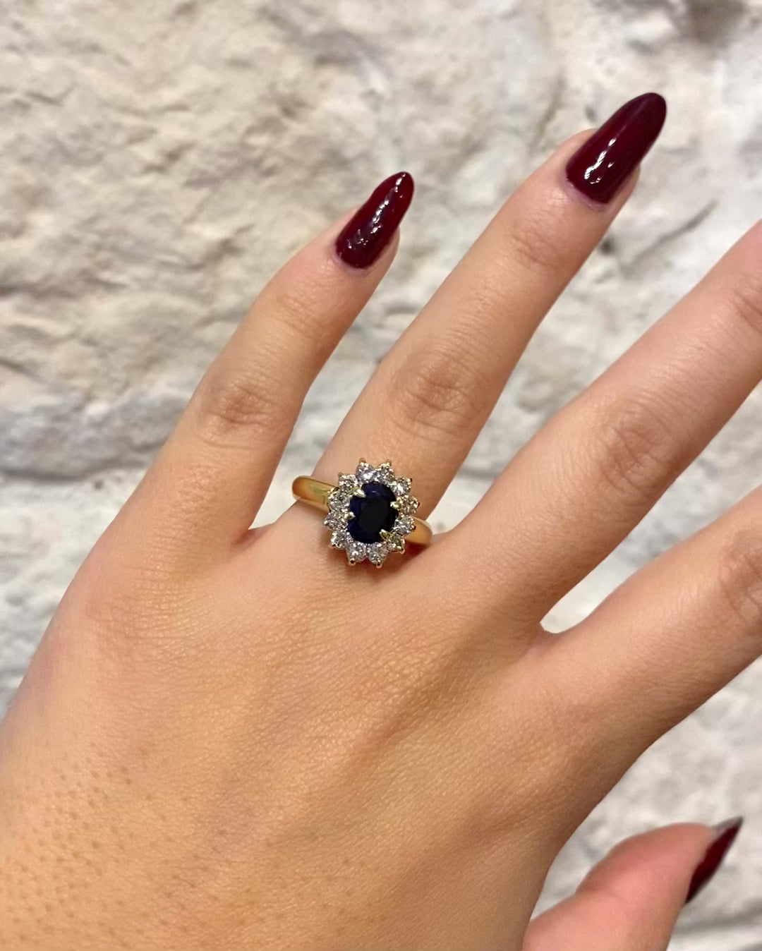 Bague Marguerite Saphir 1.32 carat &amp; 12 Diamants &quot;Samina&quot;