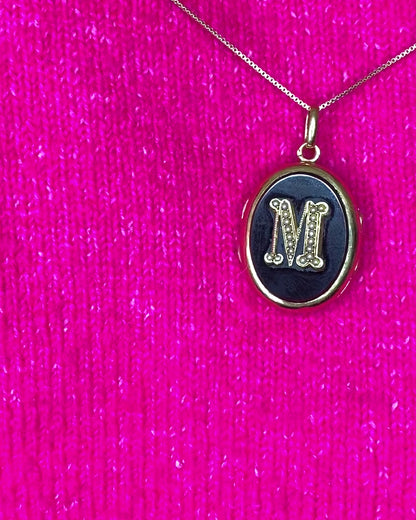 Opening Medallion Pendant 19th Century Onyx, Pearls &amp; Yellow Gold 10.66g "Mylène"