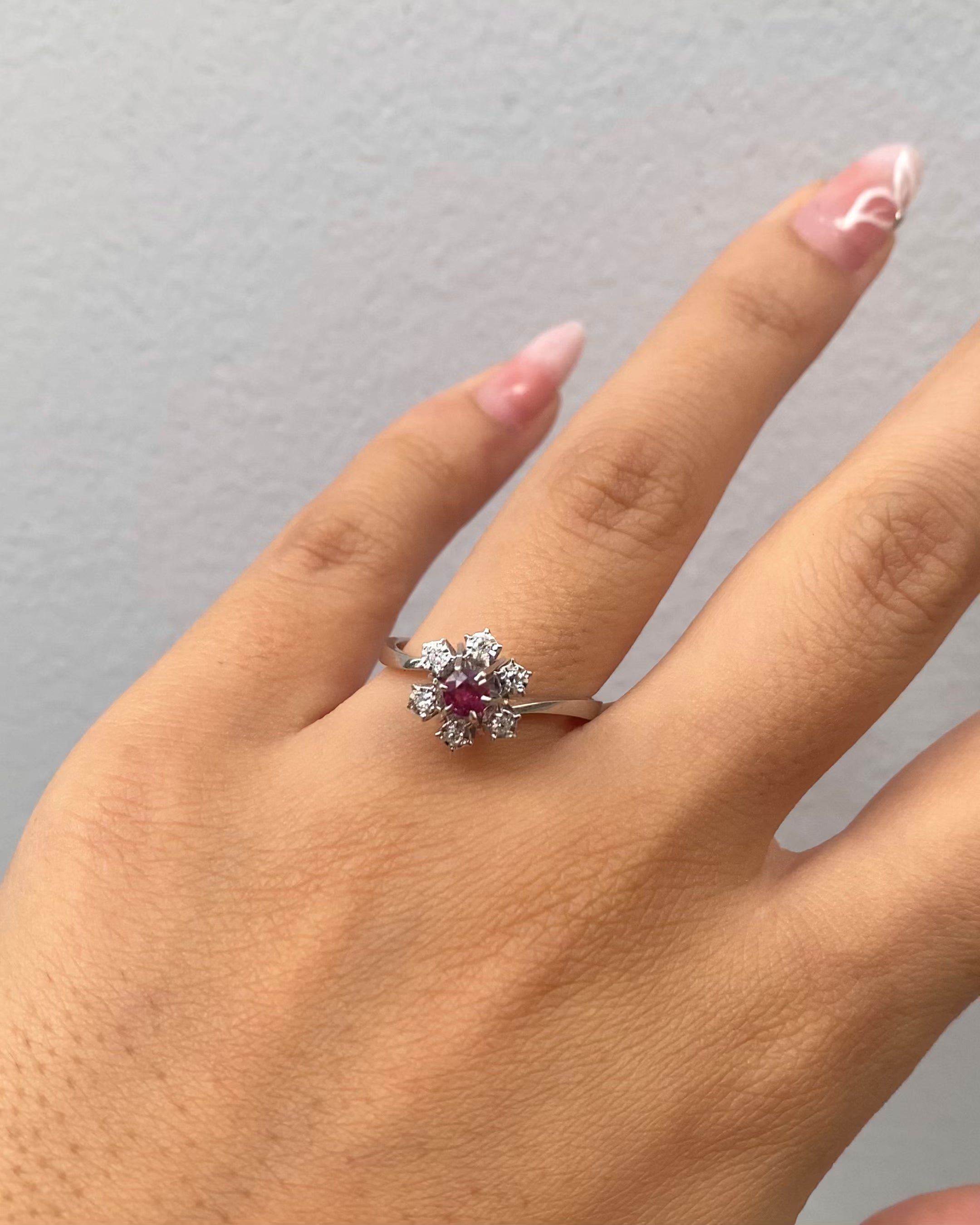 Bague Marguerite Rubis &amp; Diamants "Nicole"