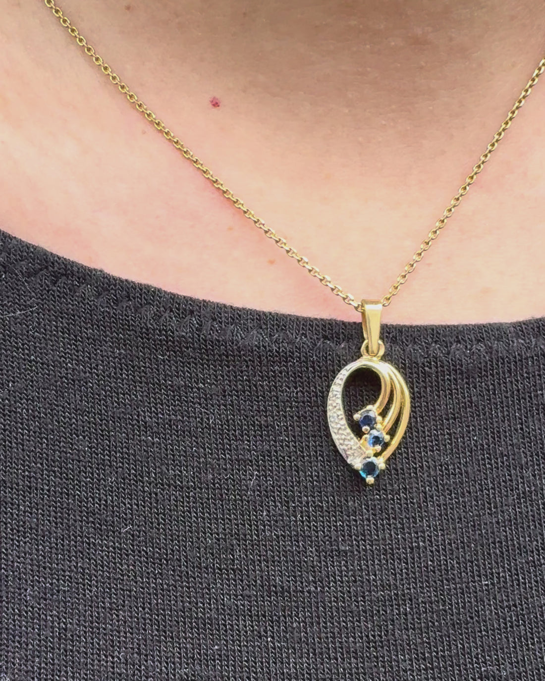 Colgante 3 zafiros y diamante &quot;Cybelle&quot;
