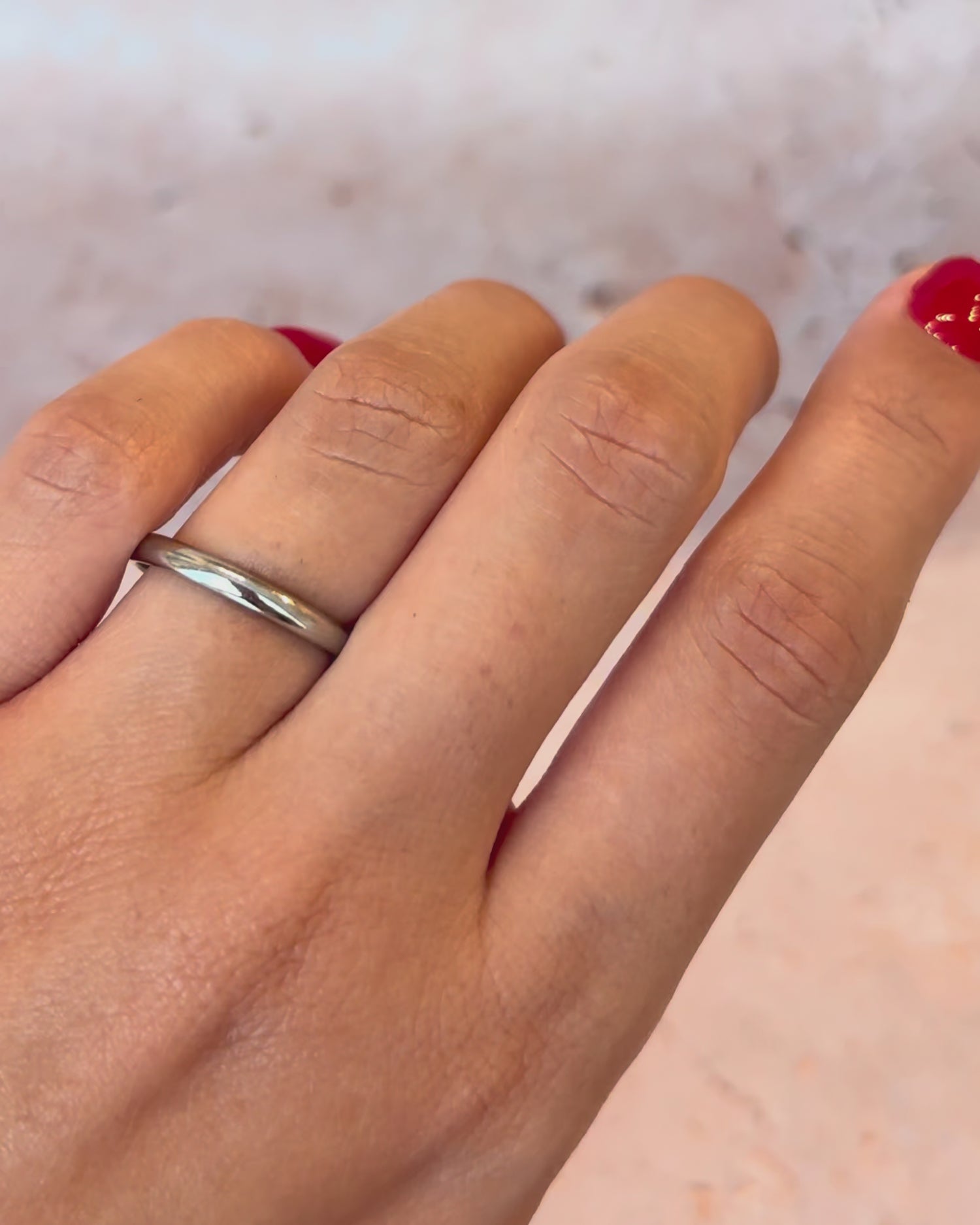Bague Alliance Or Gris 18 carats 2.5 mm "Solale"