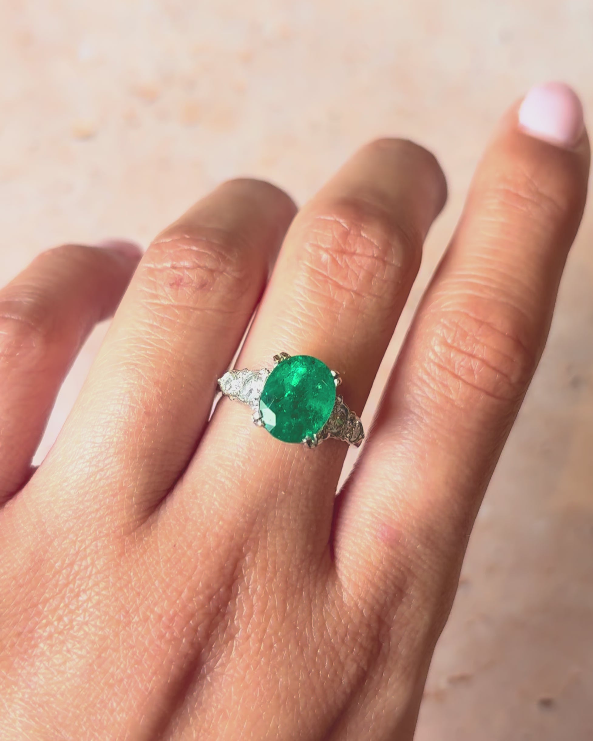 Emerald Trilogy Ring 3.10 carats, Diamonds 0.34 carat, Gold &amp; Platinum "Astrid"