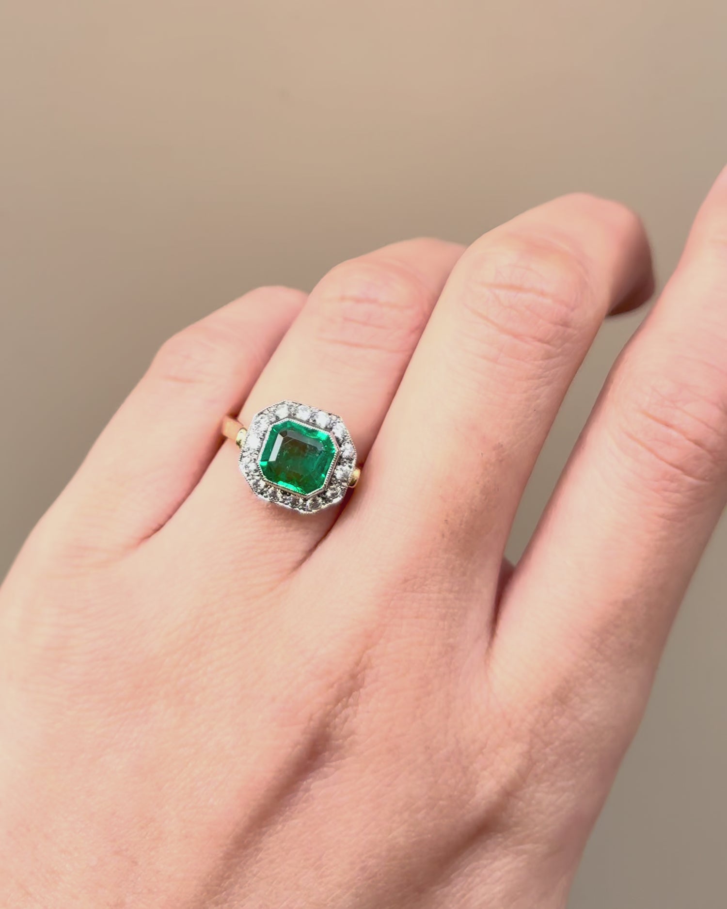 Art Deco Style Ring Emerald 1.62 carat &amp; Diamonds "Adina"