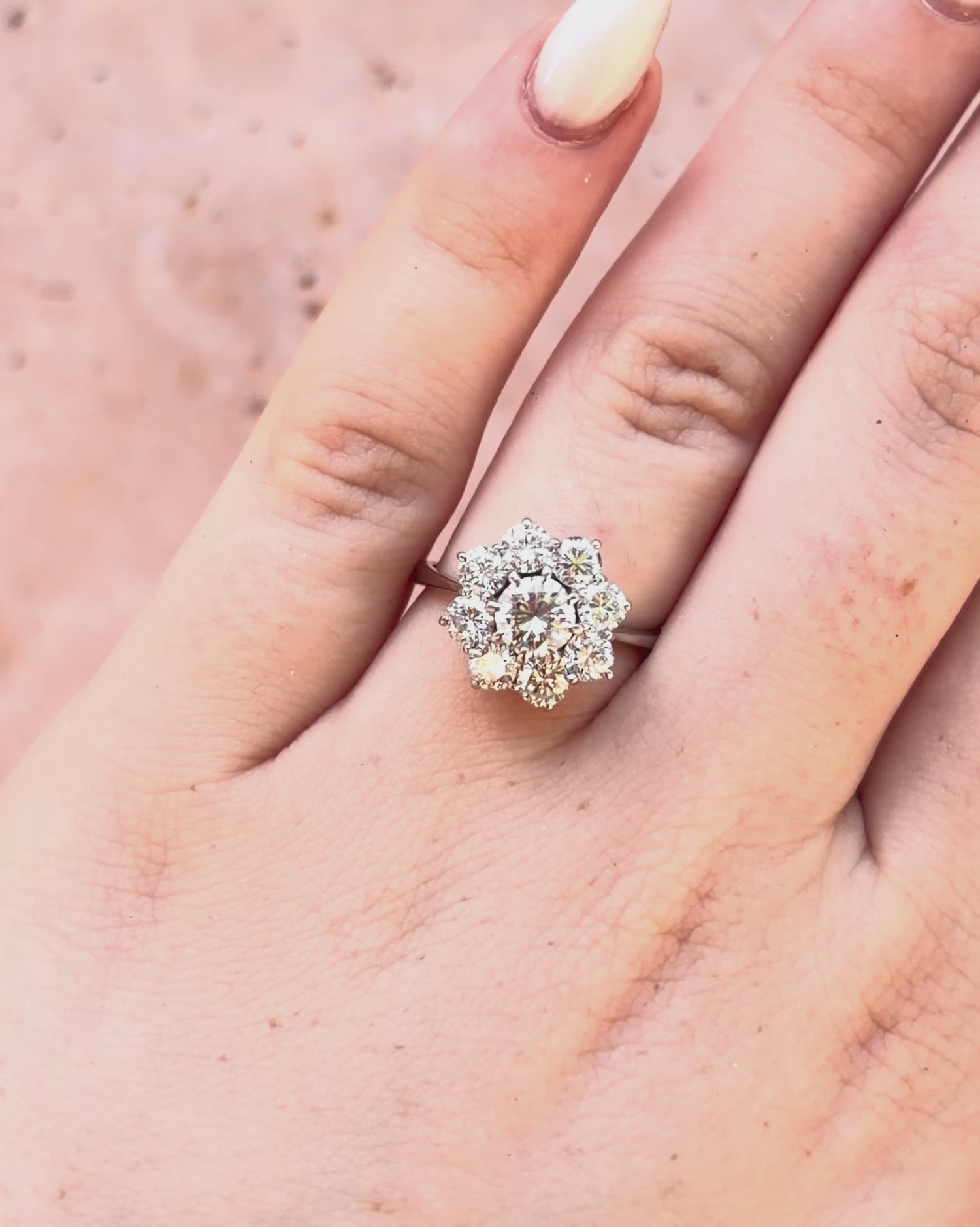 Anillo Marguerite Diamantes 1.30 quilates "Marie"