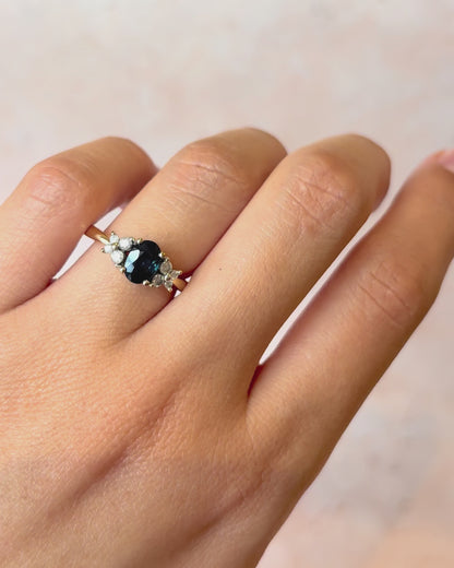 Bague Trilogie Saphir 0.85 carat &amp; Diamants "Rania"