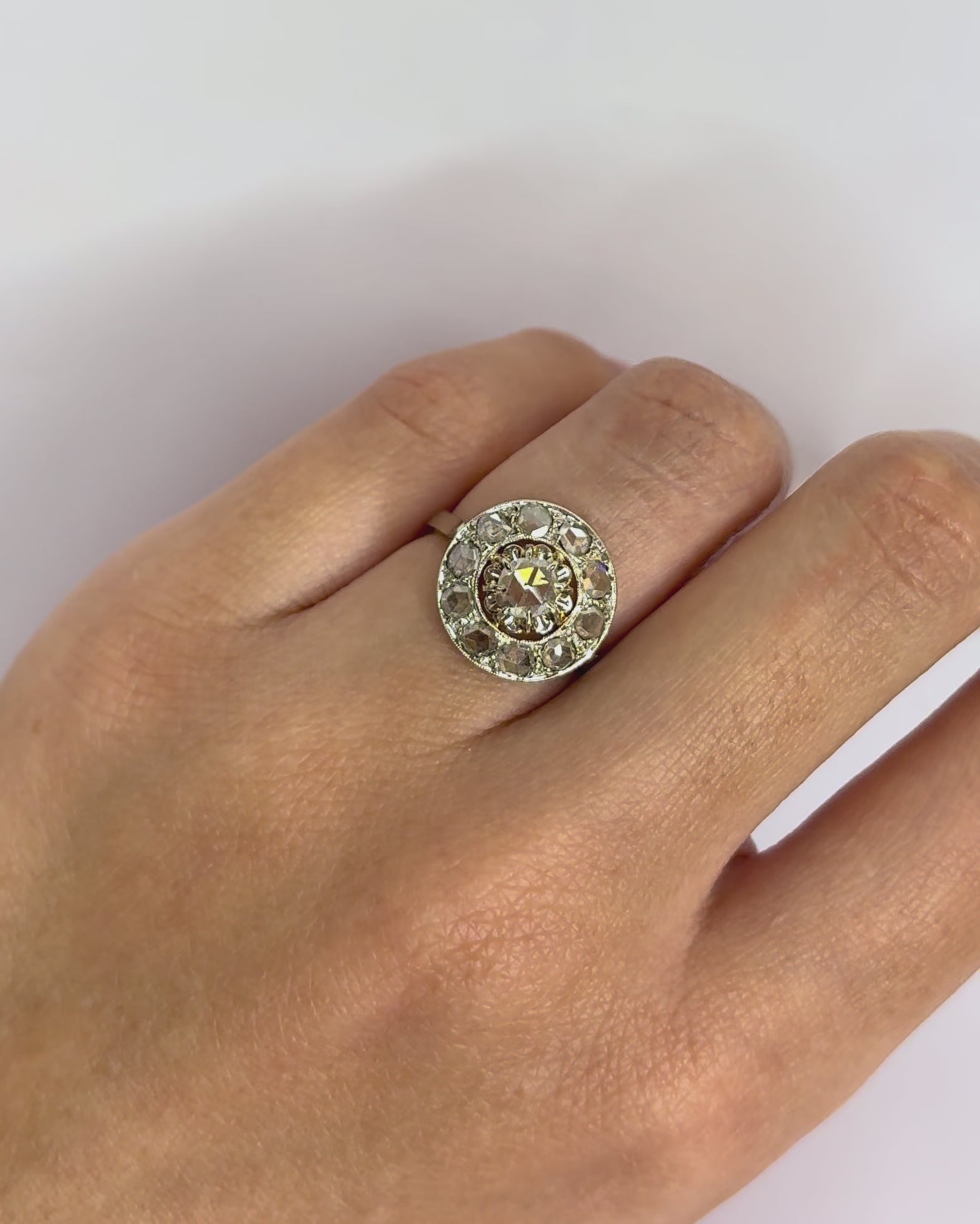 Anillo Art Déco Diamantes 0.80 ct "Yélina"