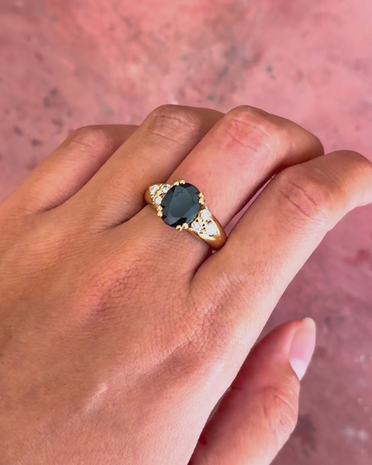 Bague Trilogie Saphir 3.50 carats &amp; Diamants 0.42 carat 5.88g "Cécilia"