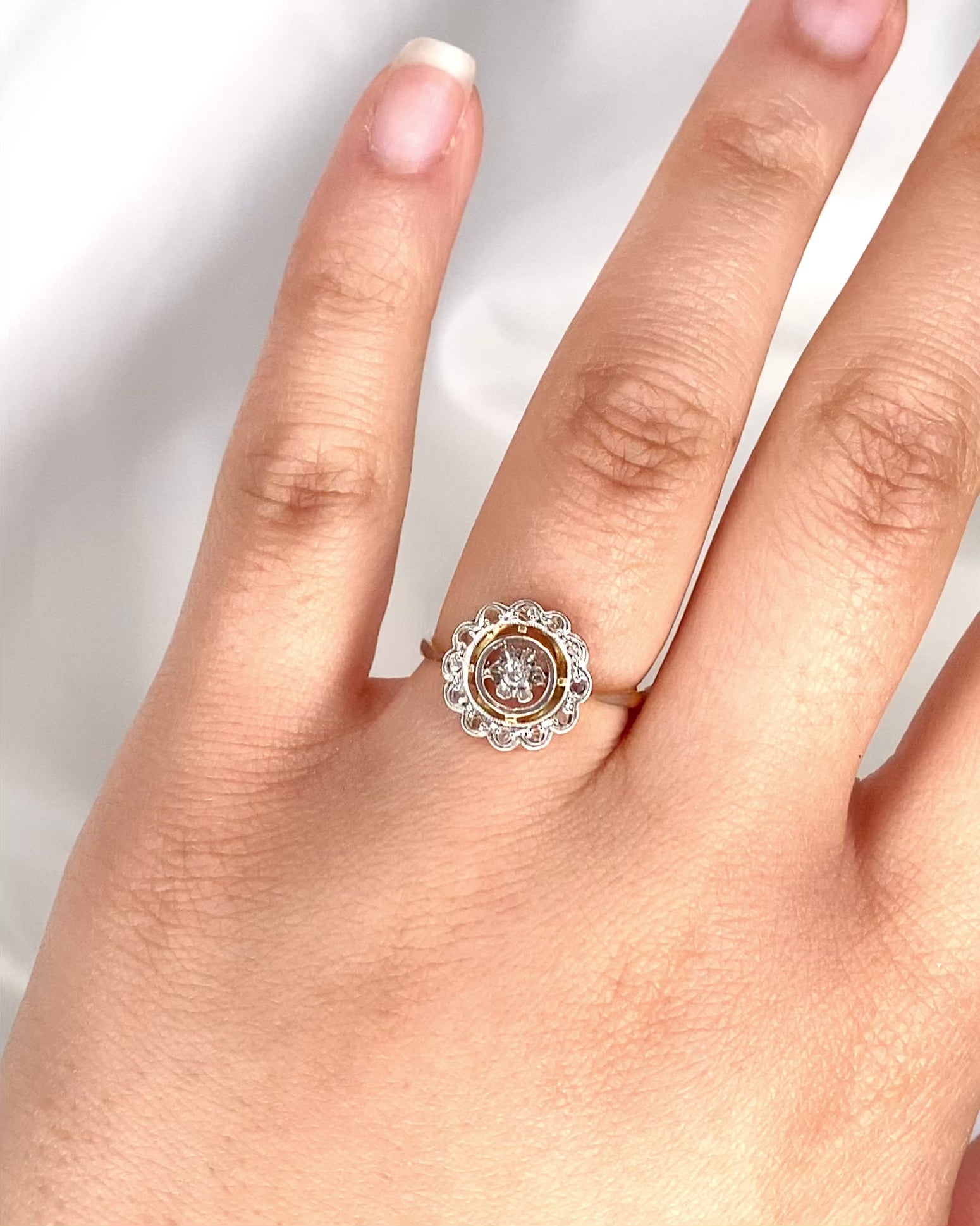 Art Deco Ring 13 Diamonds "Laurine"