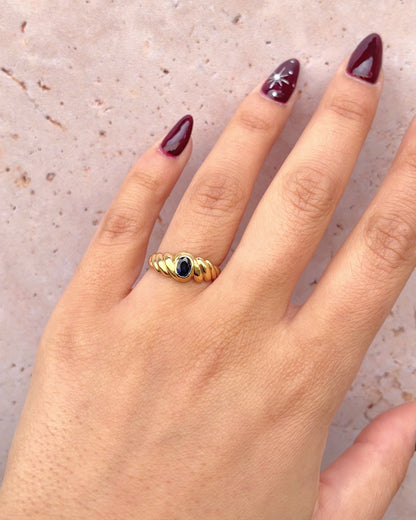 Sapphire 0.30 Carat and 3.46g Gold Band Ring "Oana"
