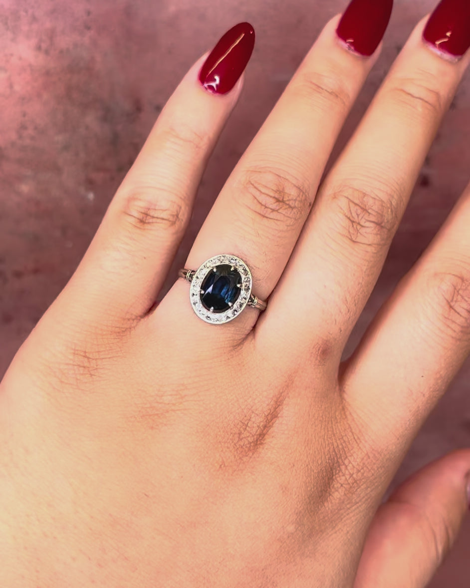 Anillo Art Déco con zafiro de 2 quilates y diamantes de 0,18 quilates "Ingrid"