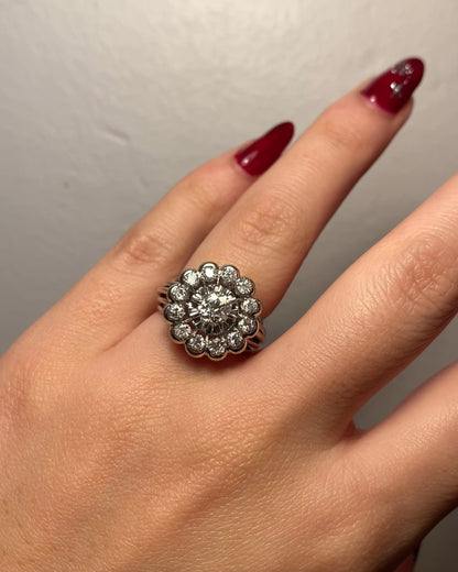 Daisy Diamond Ring 0.93 carat &quot;Olie&quot;