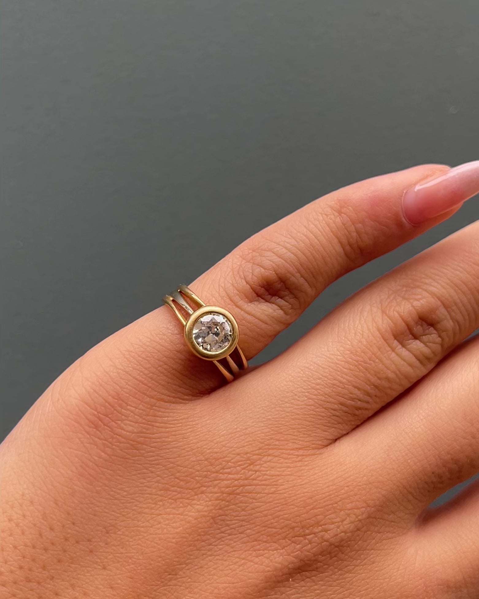 Bague Jonc Diamant 0.92 carat "Augustine"