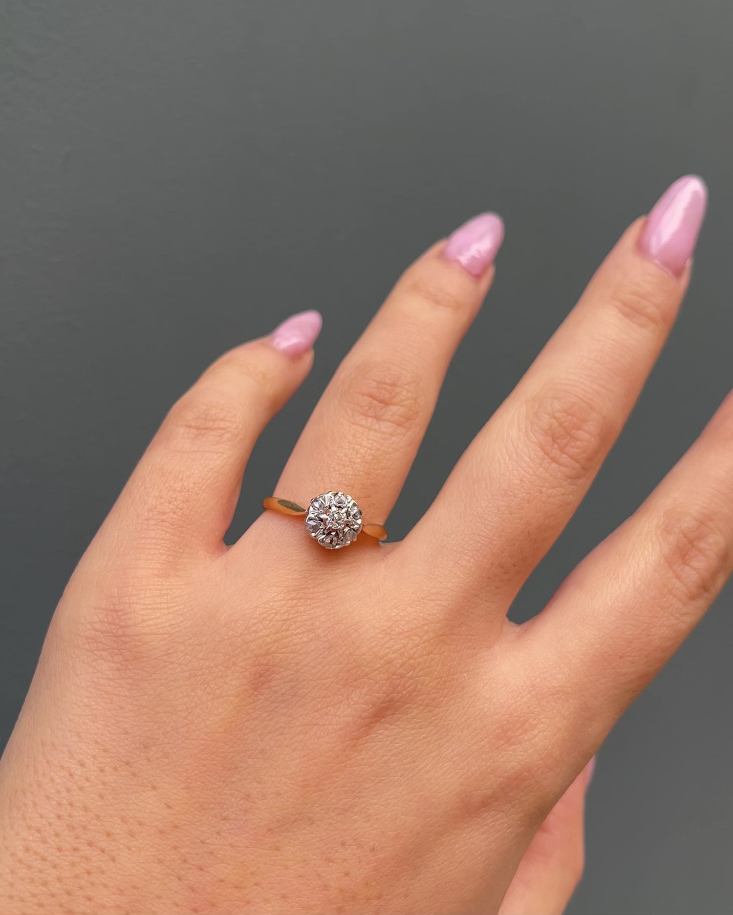 Art Nouveau Daisy Ring 7 Diamonds &quot;Ophelie&quot;