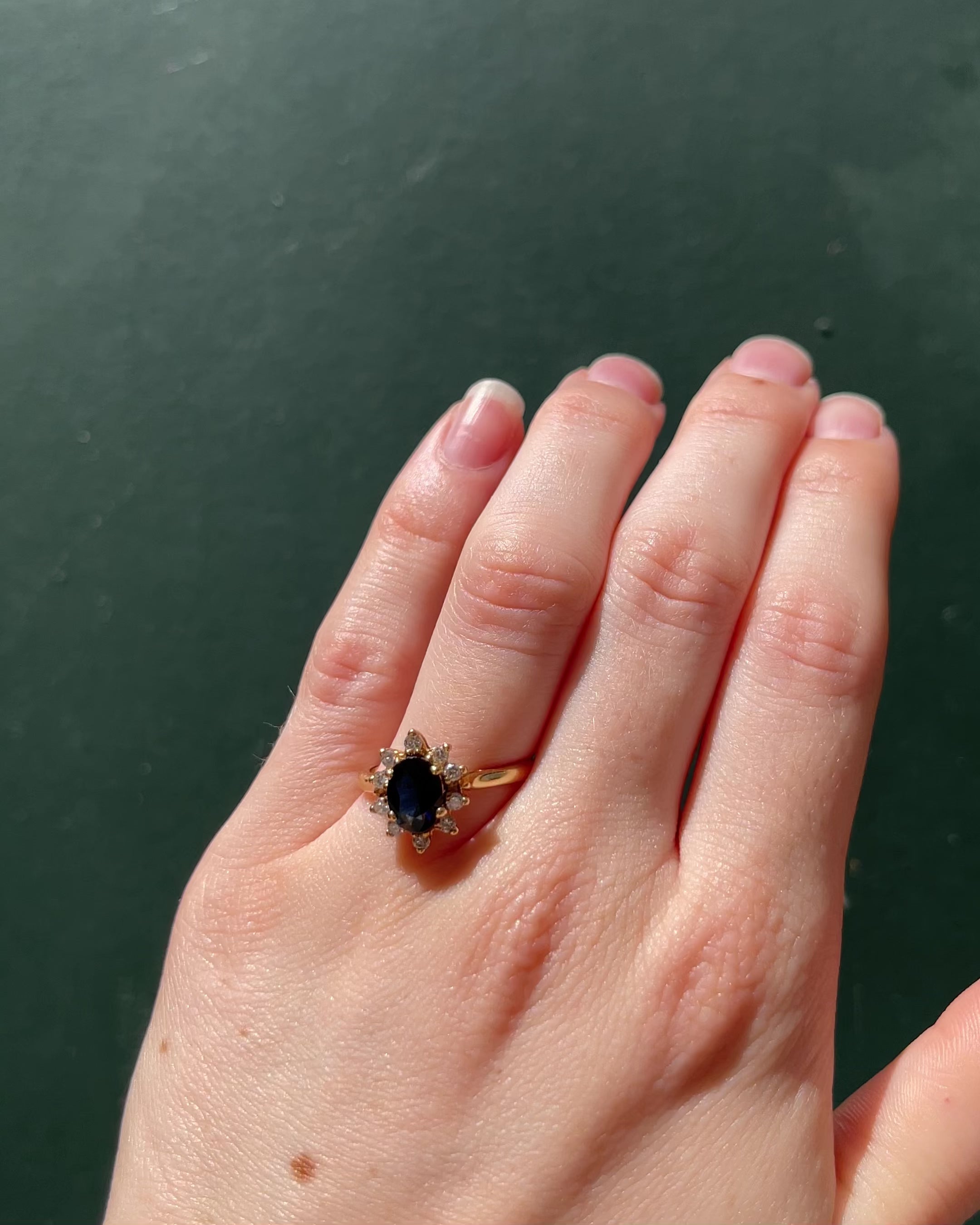Bague Marguerite Saphir 1.70 carat &amp; Diamants "Isil"