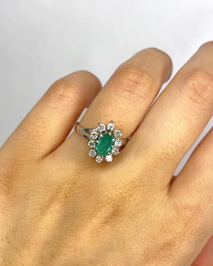 Bague Marguerite Émeraude 0.72 carat &amp; Diamants 0.35 carat "Anna"