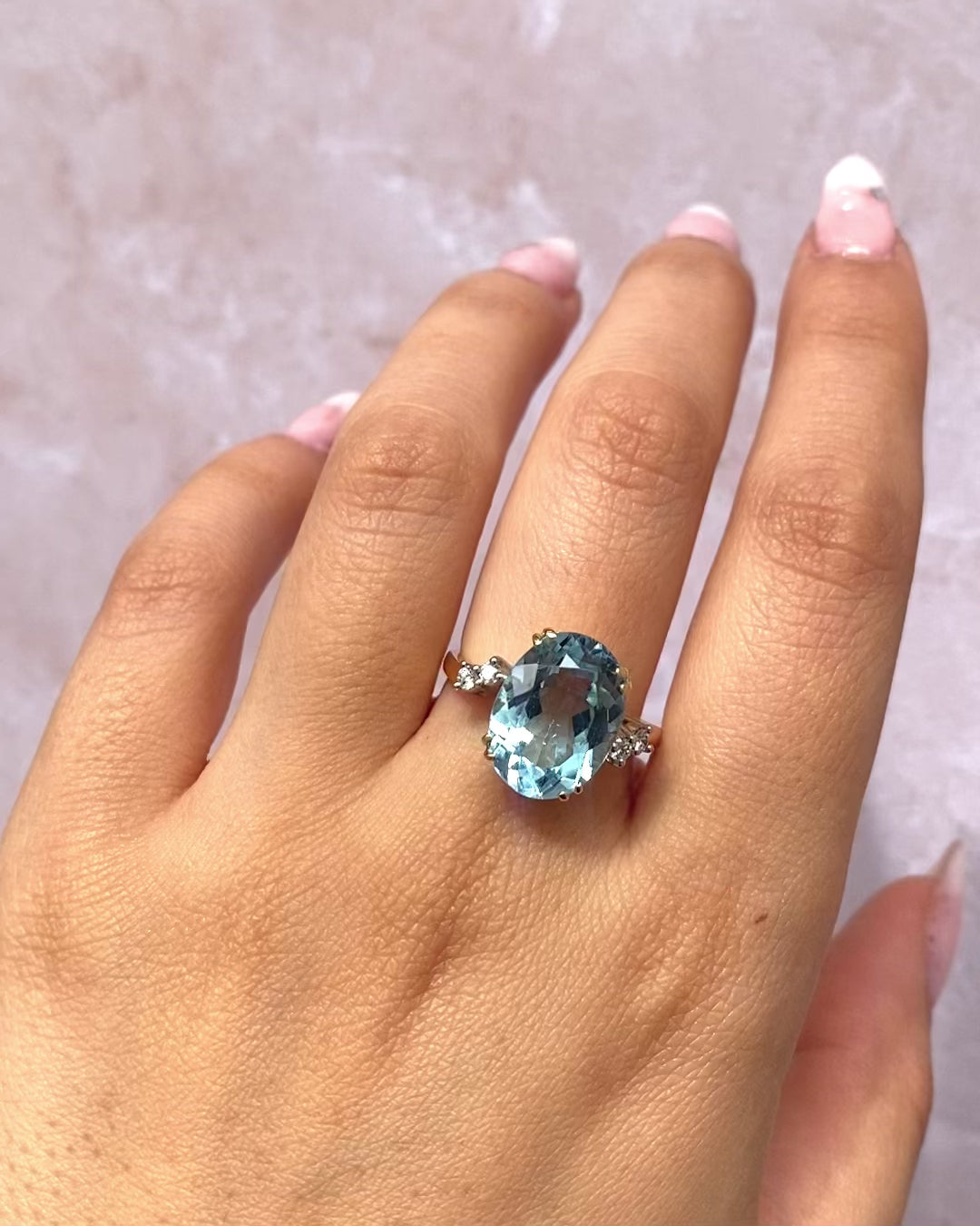 Cocktail Ring Topaz 7.10 Carats &amp; Diamonds "Salomé"