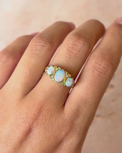 Anillo Trilogía Opales 0,52 quilates y diamantes "Flamine"