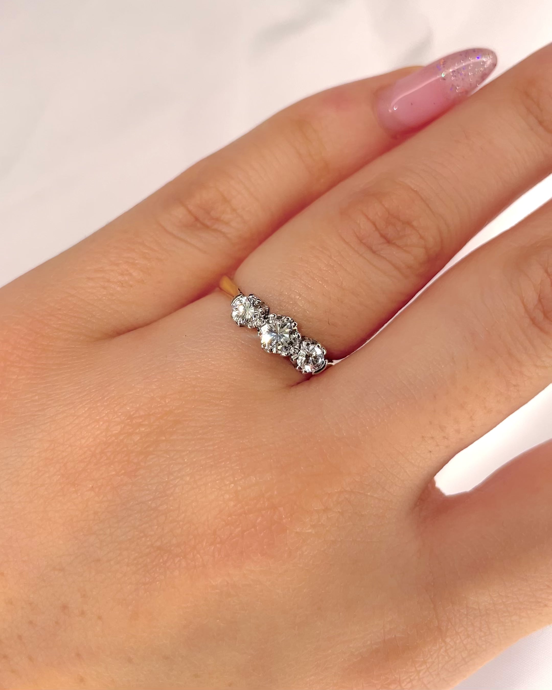 Bague Trilogie Diamants 0.57 carat "Oriane"