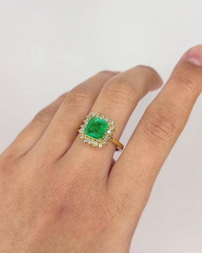 Anillo Marguerite Esmeralda 2.12 quilates y diamantes "Monica"