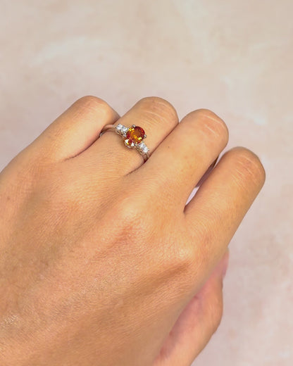 Bague Trilogie Saphir Abricot 1 carat &amp; Diamants 0.24 carat "Amandine"