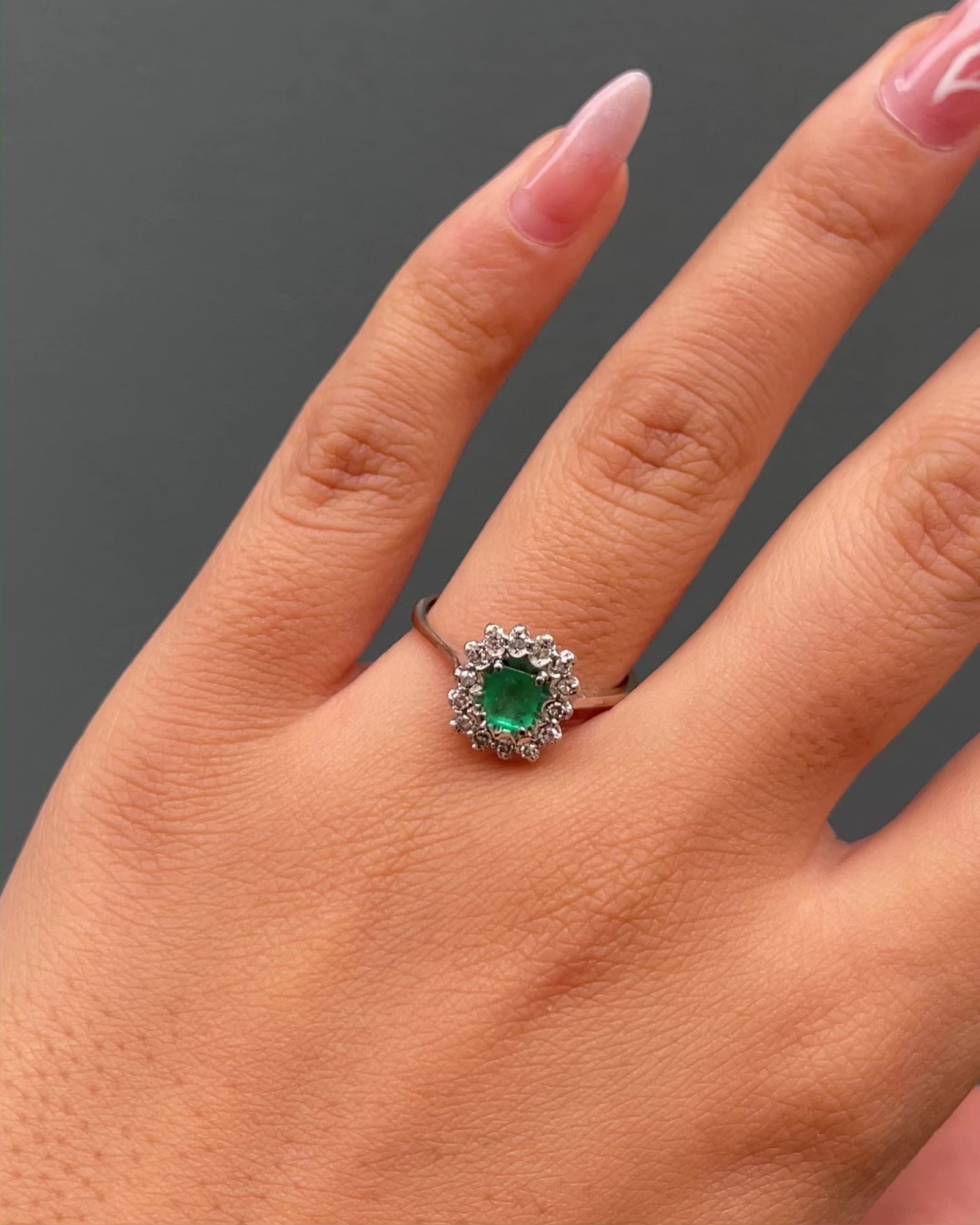 Marguerite Emerald 0.34 carat &amp; Diamonds "Brune" Ring