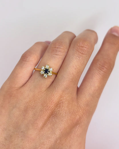 Daisy Ring Sapphire &amp; Diamonds "Edwige"