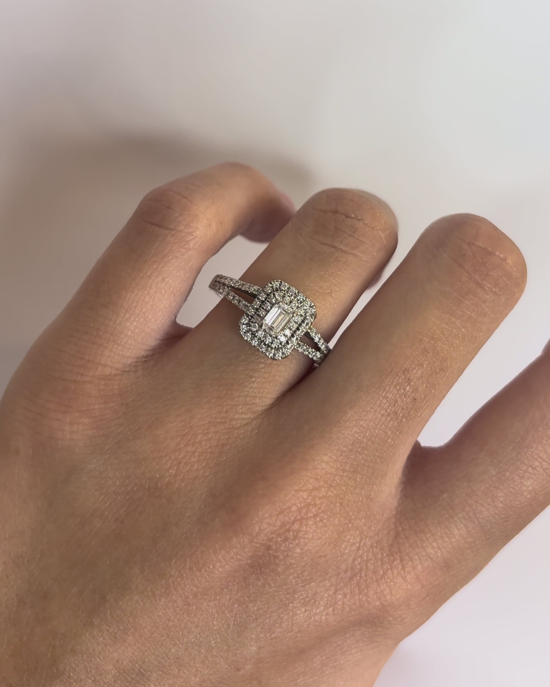 Bague Solitaire Diamants 1 carat "Capucine"