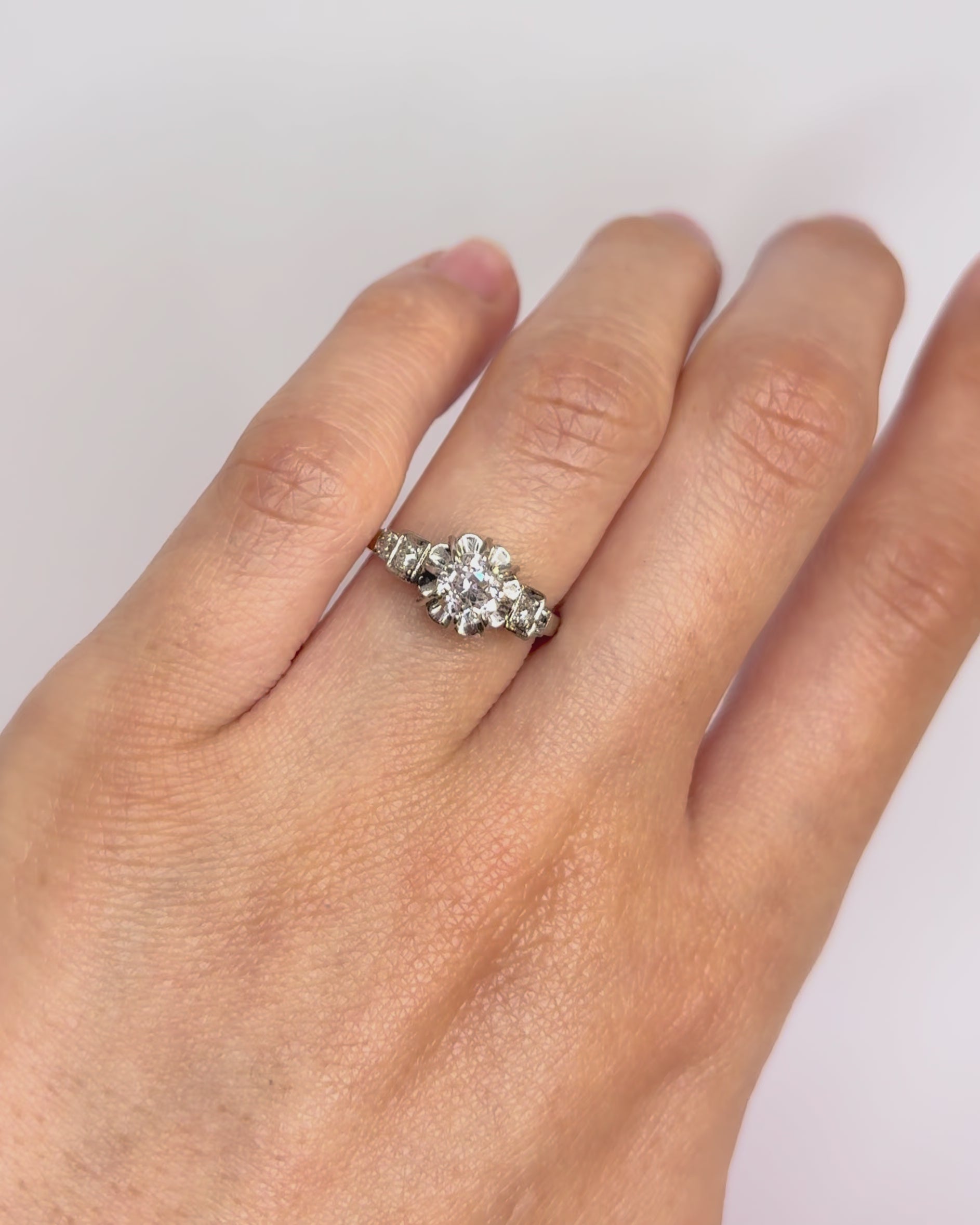 Anillo Art Déco Diamantes 0,72 quilates "Filomena"