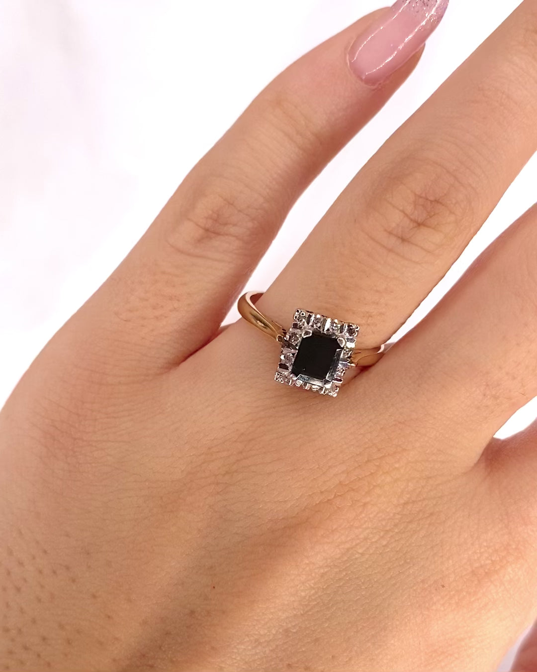 Bague Marguerite Tourmaline Verte 0.76 carat &amp; Diamants "Eddy"