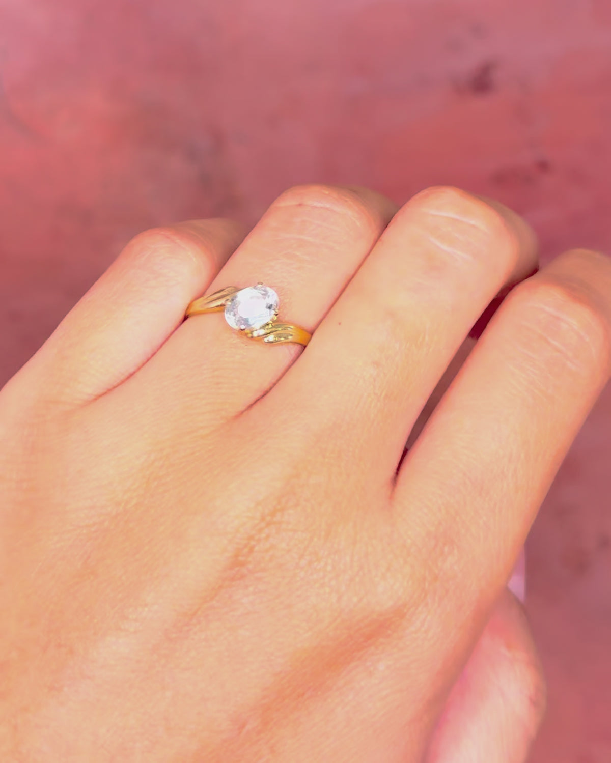 0.75-carat Aquamarine Solitaire Ring "Dina"